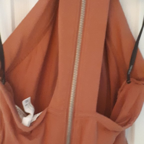 NWOT Forever 21 Crop top size small - Picture 2 of 3